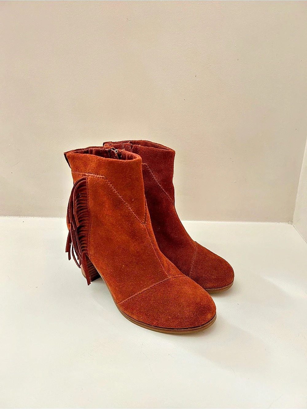 TOMS Lunata Suede Fringe Booties Women's US 5